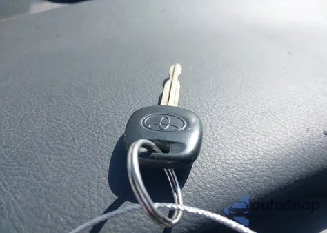 2006 Toyota Matrix Xr from USA, damaged, VIN 2T1KR32E66C584394